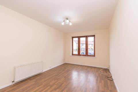 11/1 Hawkhill, Edinburgh, EH7 6LA