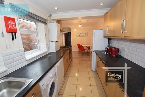 6 bedroom terraced house to rent, Lodge Road, SOUTHAMPTON SO14