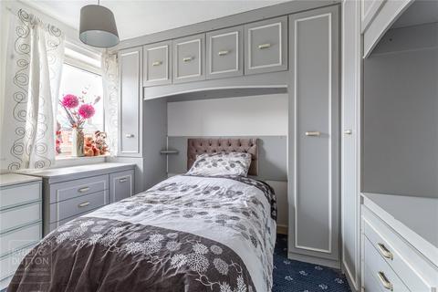 24 Arnside Avenue, Chadderton, Oldham, OL9 9DJ