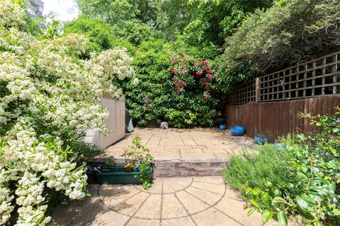 5 Hester Terrace, Richmond, TW9 4JT