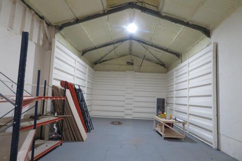 Storage to rent, Maldon