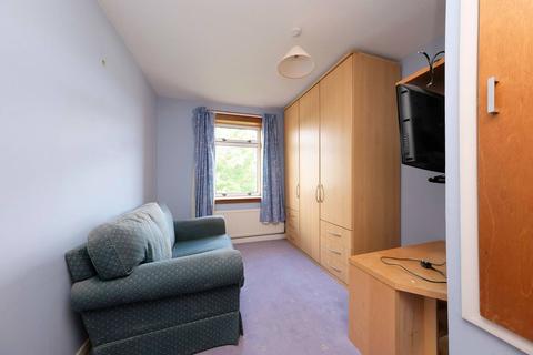197 Eskhill, Penicuik, EH26 8DF