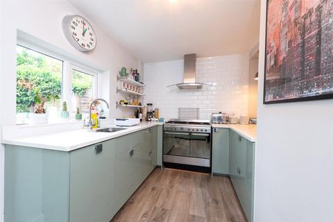 30 Barossa Road, Camberley, GU15 4JE