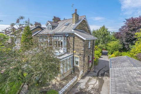 17 Staveley Road, Shipley, BD18 4HD