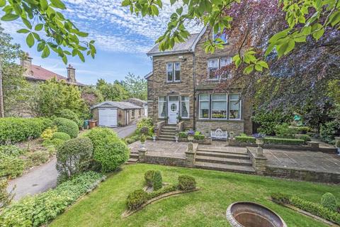 17 Staveley Road, Shipley, BD18 4HD