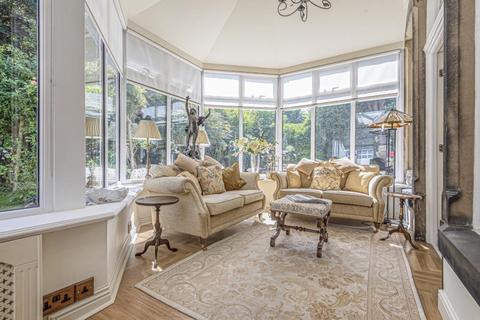 17 Staveley Road, Shipley, BD18 4HD
