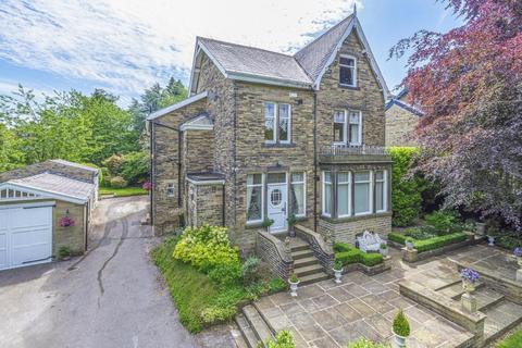 17 Staveley Road, Shipley, BD18 4HD