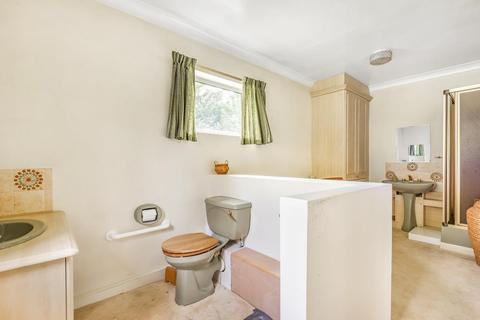 Dunmar Egley Road, Woking, GU22 0DE