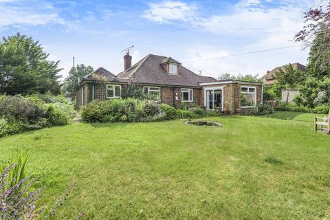 Dunmar Egley Road, Woking, GU22 0DE