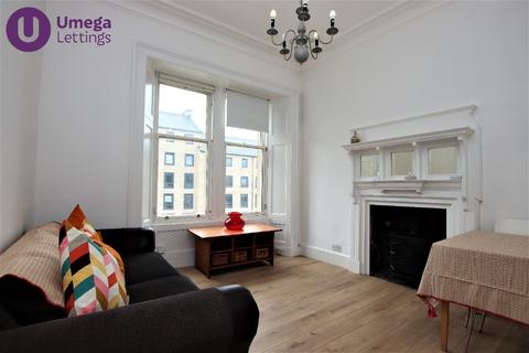2 bedroom flat to rent, Albert Place, Leith Walk, Edinburgh, EH7
