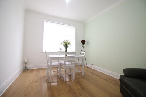 3 Cambridge Road, Thornton-cleveleys, FY5 1EP