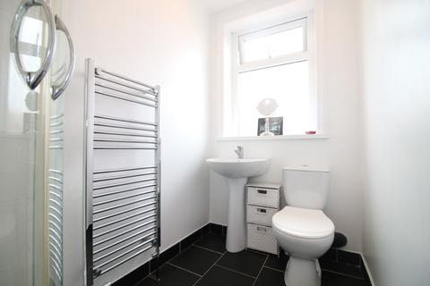 3 Cambridge Road, Thornton-cleveleys, FY5 1EP