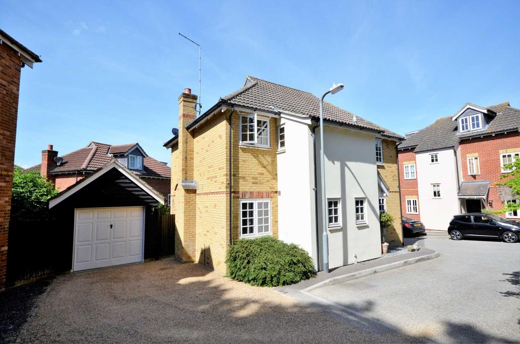 Prower Close, Billericay 4 bed detached house £625,000