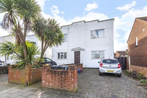 44 Bear Road, Feltham, TW13 6RA