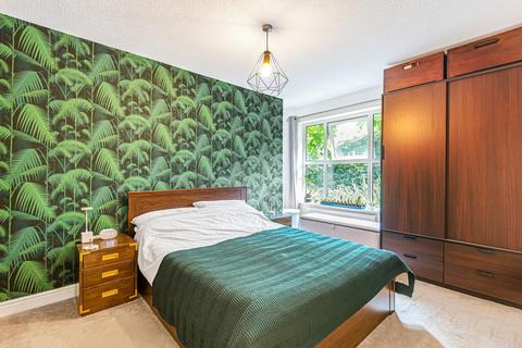 27 Patmos Road, London, SW9 6SQ