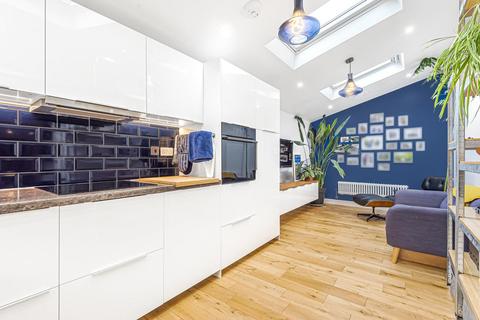 27 Patmos Road, London, SW9 6SQ