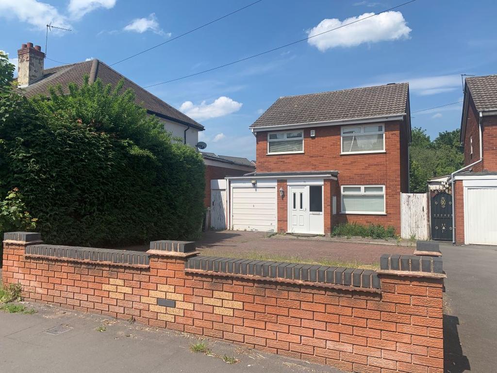 Sedgley Road West, Tipton, DY4 8AD 3 bed detached house £69,000