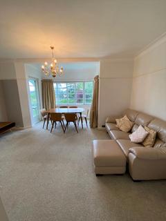 2 bedroom apartment to rent, Pinner Court, Pinner HA5