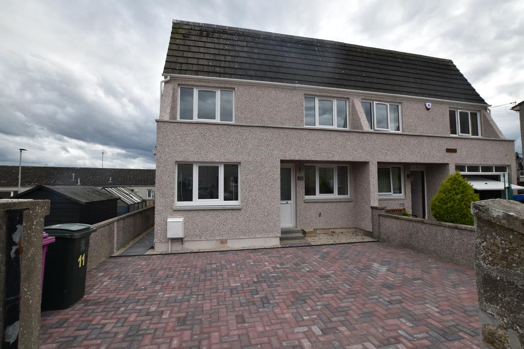 Alba Place, Elgin 3 bed semidetached house £170,000