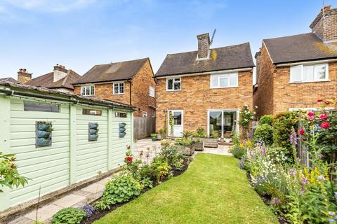 3 Beckingham Road, Guildford, GU2 8BN