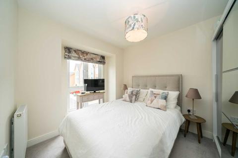 2 Bridgeview Close, Hemel Hempstead, HP3 9AD