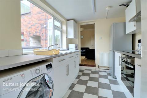 5 Ashfields New Road, Newcastle, ST5 2DH