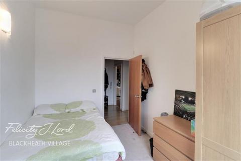 2 bedroom flat to rent - Hopton Road, SE18