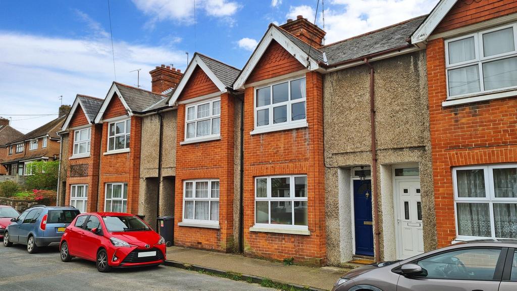 Keld Avenue, Uckfield, East Sussex 2 bed terraced house for sale £325,000