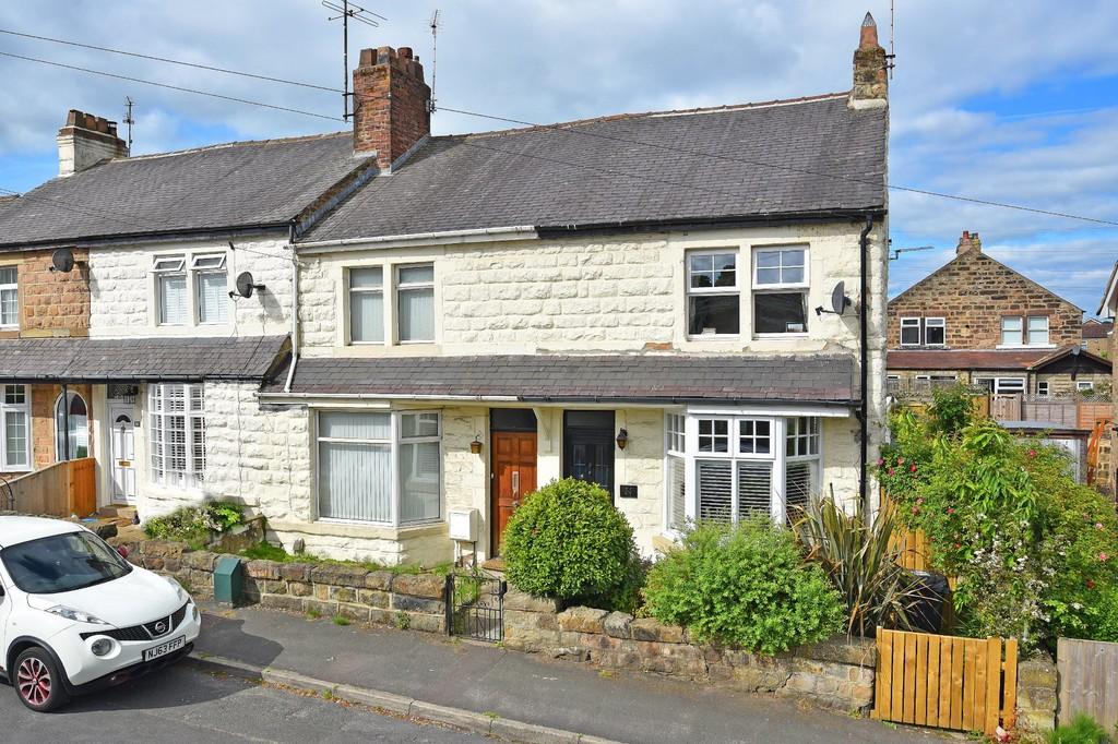 Electric Avenue, Harrogate 2 bed end of terrace house £225,000