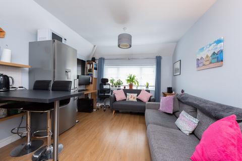1 bed flat/apartment for rent in York Road, Farnborough, GU14