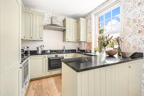 2 bedroom apartment to rent, Welbeck Court, Addison Bridge Place, London, W14
