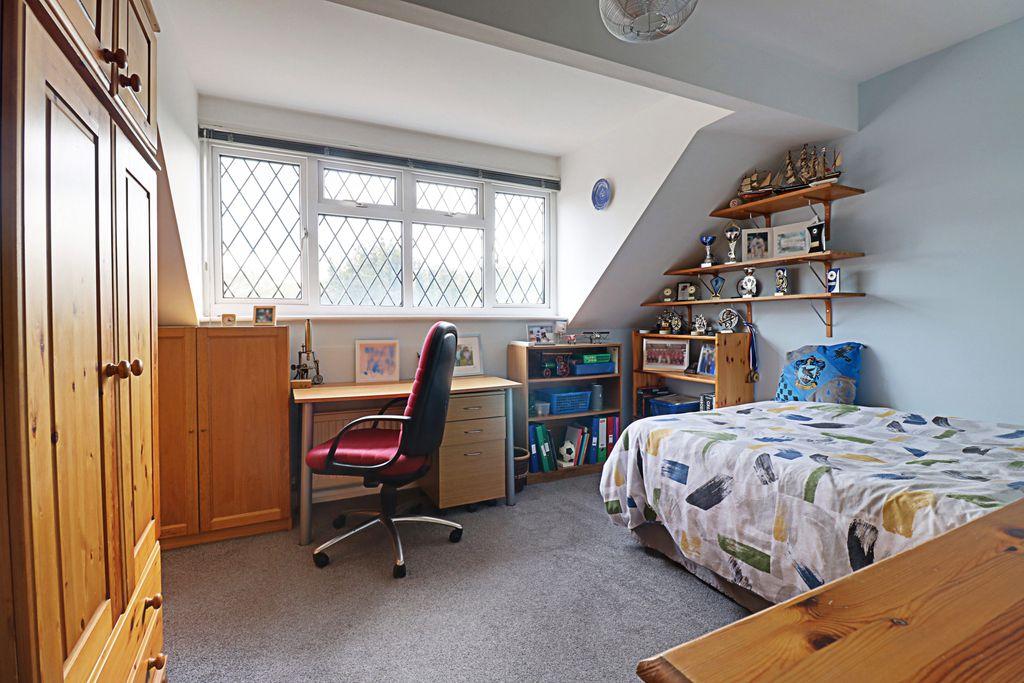Bedroom 3 (Double)