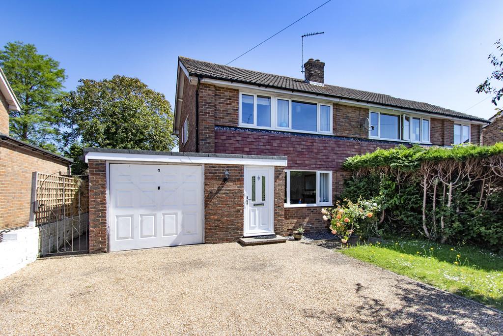 Springfield Close, Crowborough 3 bed semidetached house £375,000