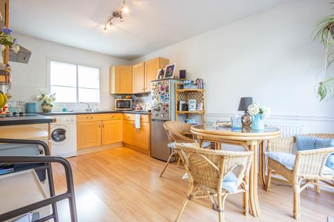 32 High Fellside, Kendal, LA9 4JG