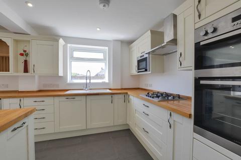 9 Avonvale Road, Trowbridge, BA14 8QS