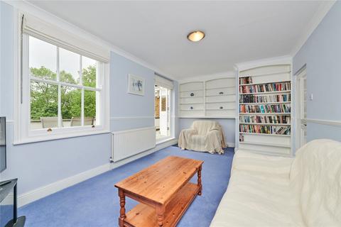 10b Highbury Crescent, London, N5 1RN