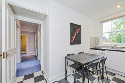 10b Highbury Crescent, London, N5 1RN