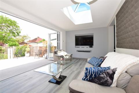 134 Westmead Road, Sutton, SM1 4JL