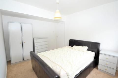 142f Shakespeare Road, Hanwell, London, W7 1LX