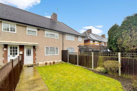 3 bedroom terraced house to rent, Pinner Road, PINNER HA5