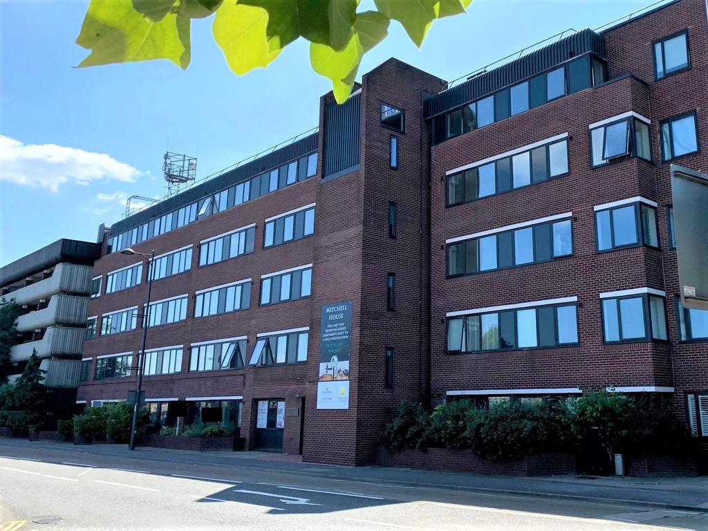 Mitchell House, Southampton Road, Eastleigh, SO50 1 bed apartment £