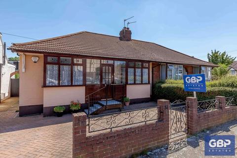 31 Hill Crescent, Hornchurch, RM11 2AP