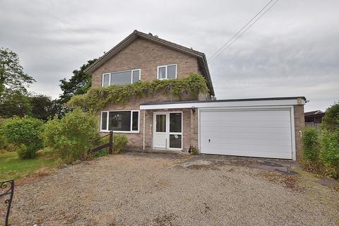 4 bedroom detached house to rent, Waters Lane, Gilling West