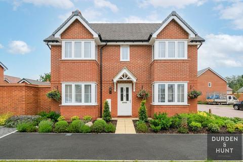 33 Elstar Road, Ongar, CM5 0FR