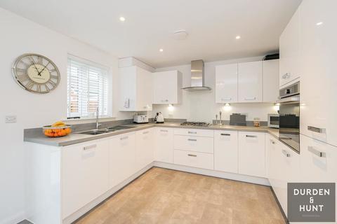 33 Elstar Road, Ongar, CM5 0FR