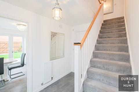 33 Elstar Road, Ongar, CM5 0FR