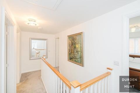 33 Elstar Road, Ongar, CM5 0FR