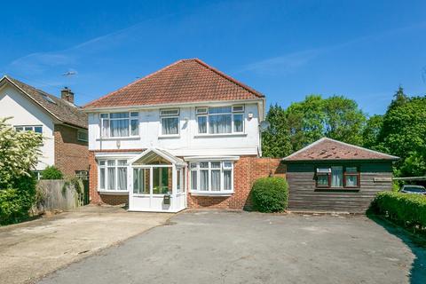 51 Dorking Road, Chilworth, Guildford, GU4 8NW