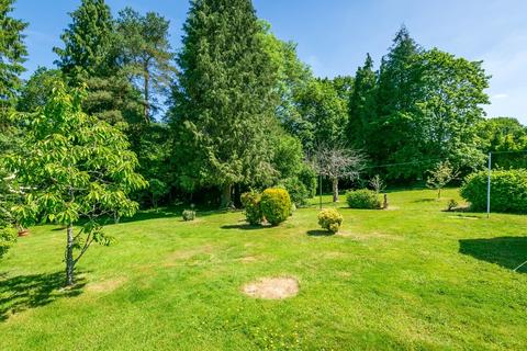 51 Dorking Road, Chilworth, Guildford, GU4 8NW