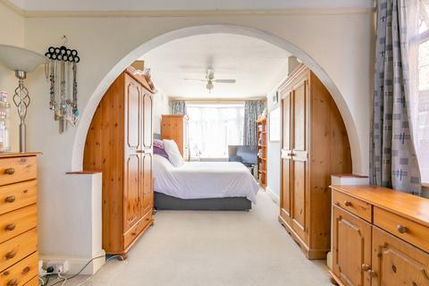 51 Dorking Road, Chilworth, Guildford, GU4 8NW